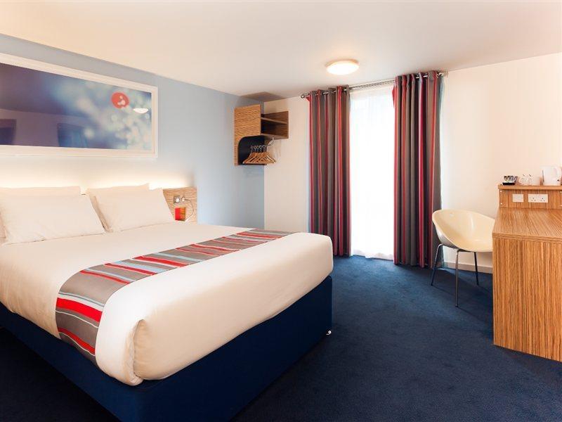 Travelodge London Central City Road Bagian luar foto