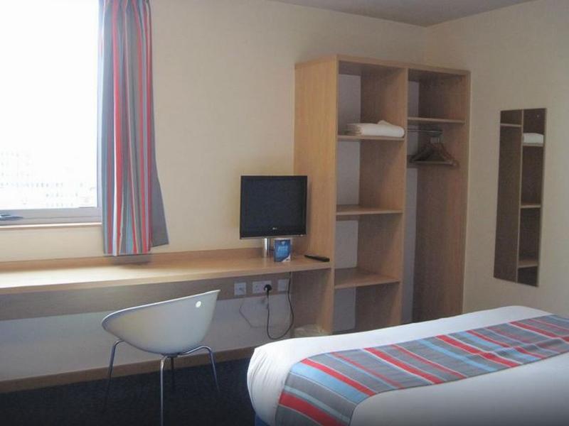 Travelodge London Central City Road Bagian luar foto