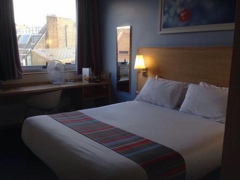 Travelodge London Central City Road Bagian luar foto