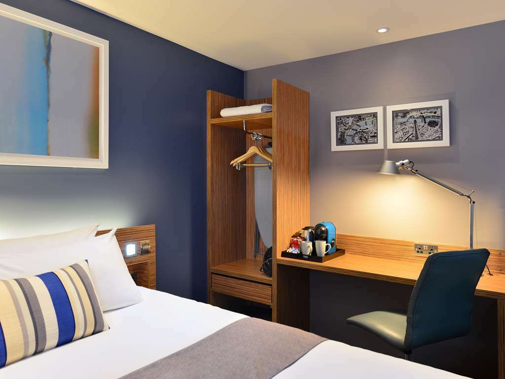 Travelodge London Central City Road Ruang foto